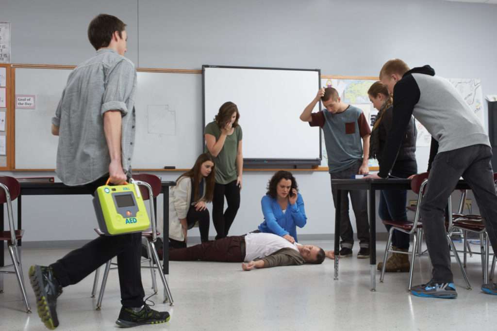 ZOLL AED 3 im Klassenzimmer